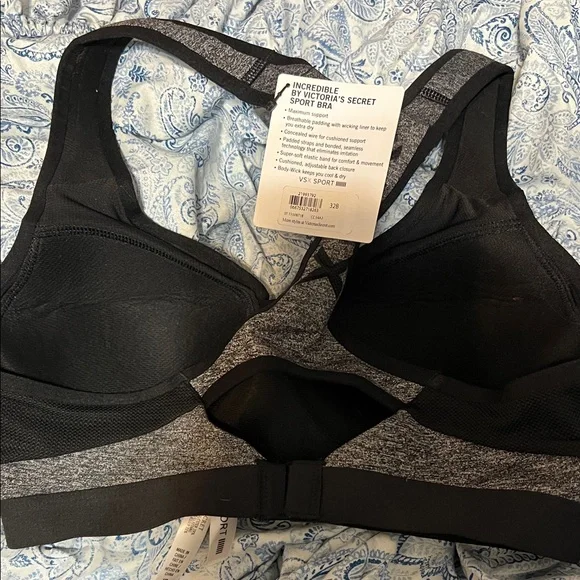 Victorias Secret Sports Bra - Picture 5 of 5